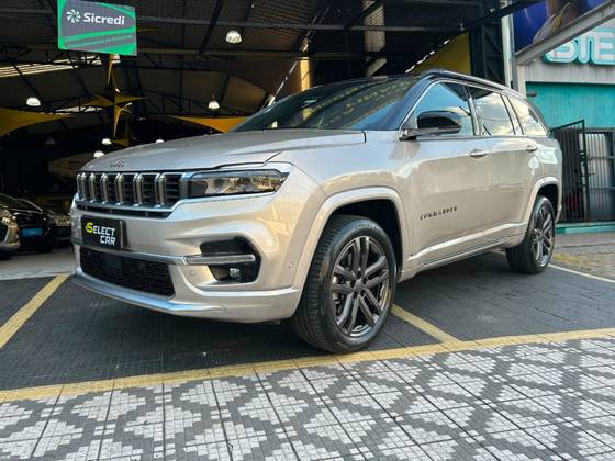 JEEP COMMANDER 1.3 T270 TURBO FLEX OVERLAND AT6 JEEP COMMANDER 1.3 T270 TURBO FLEX OVERLAND AT6